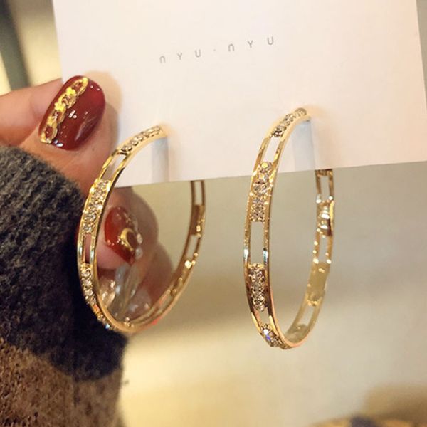 2020 new metal exaggerated earring personality fine needle earrings fashion earrings party fashion jewelry, Silver
2020 new metal exaggerated earring personality fine needle earrings fashion earrings party fashion jewelry, Silver