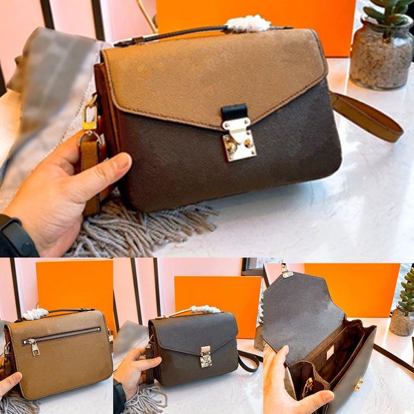 sell 100% real leather bags classic 25cm messenger bag women genuine leather handbag luxury design iconic bag shoulder bags lady casual
sell 100% real leather bags classic 25cm messenger bag women genuine leather handbag luxury design iconic bag shoulder bags lady casual