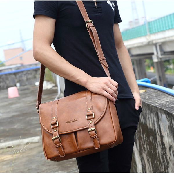 shoulder bag korean men's diagonal travel leisure bag messenger student men's pu
shoulder bag korean men's diagonal travel leisure bag messenger student men's pu