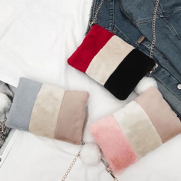 new womans color matching plush shoulder messenger bag autumn and winter wild fashion small square crossbody bag handbag bolsa
new womans color matching plush shoulder messenger bag autumn and winter wild fashion small square crossbody bag handbag bolsa