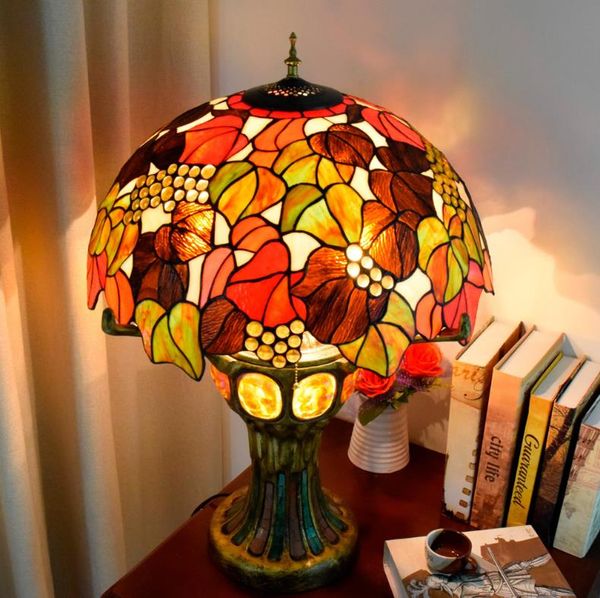 european-style retro table lamp living room bedside night light restaurant bar decoration lamp tiffany stained glass lamp atmosphere lamps
european-style retro table lamp living room bedside night light restaurant bar decoration lamp tiffany stained glass lamp atmosphere lamps