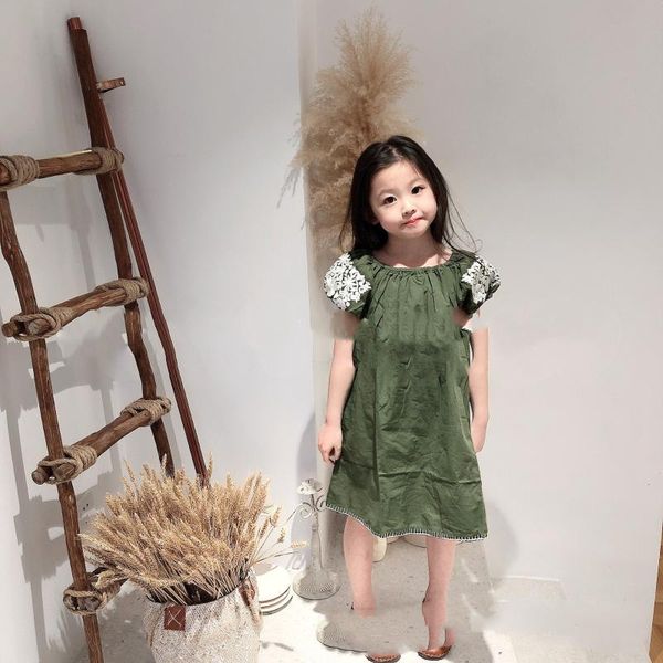 spot 2020 spring and summer new short-sleeved girl european and american style green heavy industrial embroidery dress, Red;yellow
spot 2020 spring and summer new short-sleeved girl european and american style green heavy industrial embroidery dress, Red;yellow