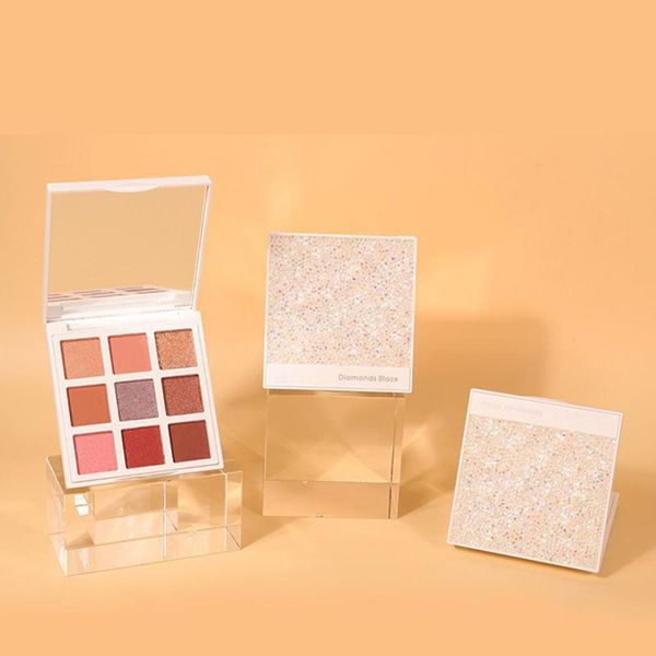 9-color eyeshadw palette 24hours not fade waterproof smudge-proof colorfast matte shimmer eye shadow
9-color eyeshadw palette 24hours not fade waterproof smudge-proof colorfast matte shimmer eye shadow