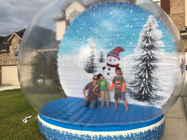 2019 New Design Inflatable Snow Globe For Christmas 3m/10ft Dia Inflatable Human Snow Globe For People Go Inside Christmas Yard Snow Globes