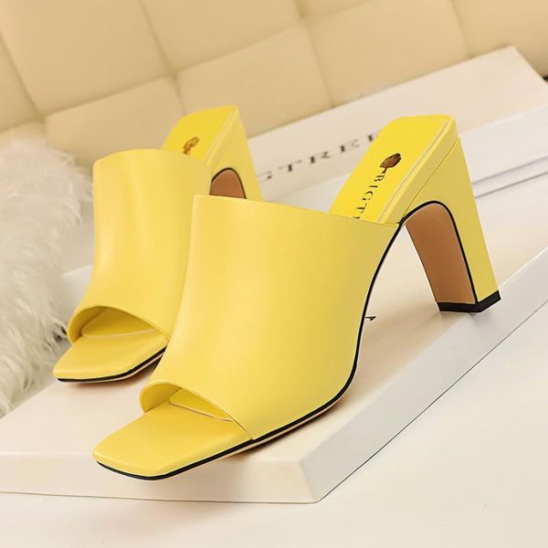 2020 women 8.5cm high heels mules yellow slides plus size 43 lady thick block heels slippers summer peep toe platform shoes, Black
2020 women 8.5cm high heels mules yellow slides plus size 43 lady thick block heels slippers summer peep toe platform shoes, Black