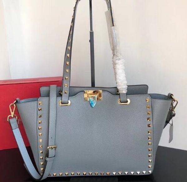 luxury classic studs flap chain bag rivet shopping bags women genuine leather soft handbags lady tote designer shoulder bag crossbody purse
luxury classic studs flap chain bag rivet shopping bags women genuine leather soft handbags lady tote designer shoulder bag crossbody purse
