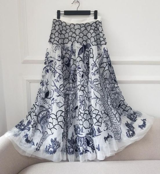 coloured glaze light luxurious fry will skirt pendulum 20 xiawangsha heavy embroidered paillette to mop the floor longuette, Black
coloured glaze light luxurious fry will skirt pendulum 20 xiawangsha heavy embroidered paillette to mop the floor longuette, Black