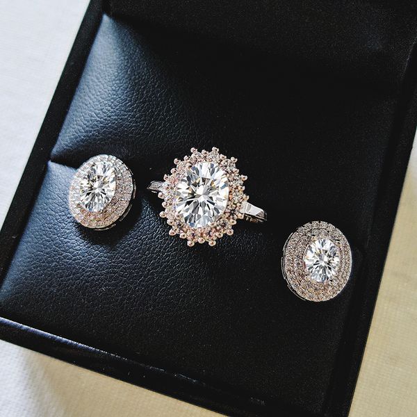 925 sterling silver jewelry set halo engagement ring round stud earring for wedding christmas valentine's day gift party j4944s
925 sterling silver jewelry set halo engagement ring round stud earring for wedding christmas valentine's day gift party j4944s