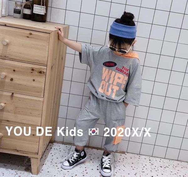children's sports suit 2020 summer new boys' and girls' hooded letter short sleeve t-shirt with casual pants two piece set, White
children's sports suit 2020 summer new boys' and girls' hooded letter short sleeve t-shirt with casual pants two piece set, White