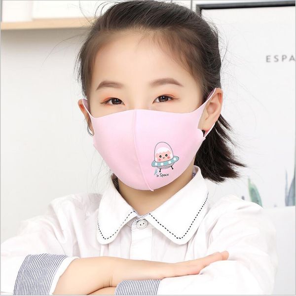 4 шт. 3-10-летний мультфильм дети гибкие анти-пыль антибактериальные ветрозащитный рот-муфельная маска на рот
4 шт. 3-10-летний мультфильм дети гибкие анти-пыль антибактериальные ветрозащитный рот-муфельная маска на рот