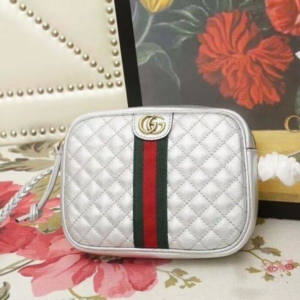 new laminated leather small quilted shoulder bag 541852 real leather iconic bags shoulder bag totes cross body business messenger bags
new laminated leather small quilted shoulder bag 541852 real leather iconic bags shoulder bag totes cross body business messenger bags
