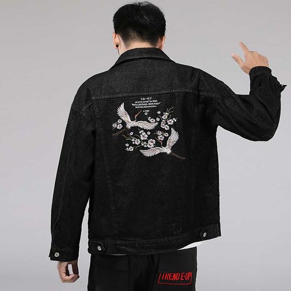 autumn new men's denim jacket korea harajuku style embroidery pattern loose wild men jacket solid color large size denim, Black;brown
autumn new men's denim jacket korea harajuku style embroidery pattern loose wild men jacket solid color large size denim, Black;brown