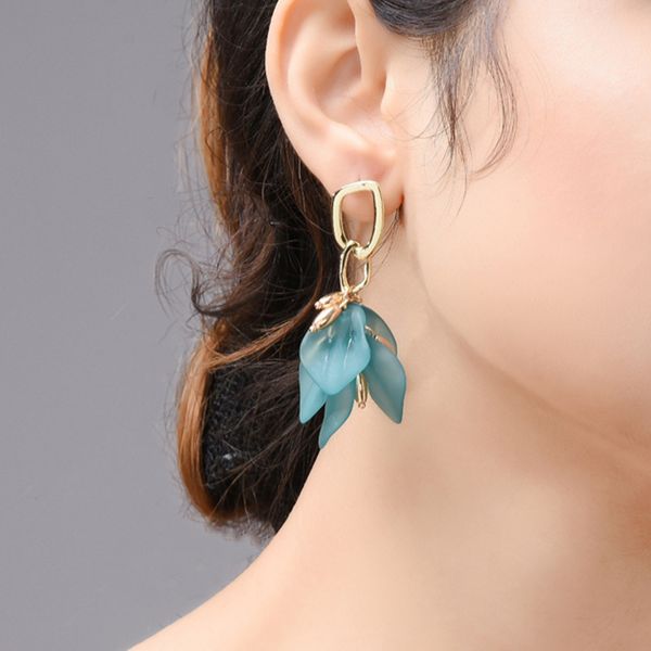 wuli & baby green acrylic leaves flower drop earrings women holiday fashion earrings jewelry, Silver
wuli & baby green acrylic leaves flower drop earrings women holiday fashion earrings jewelry, Silver