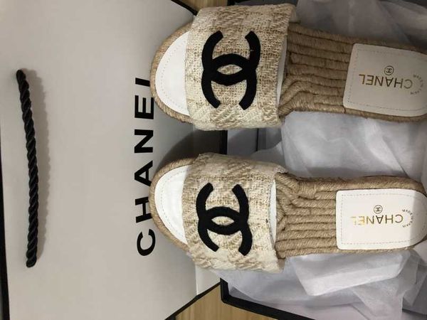 classics designer woman slippers fashion beach thick bottom slippers luxury platform alphabet lady sandals leather slippers shoe013 ch02, Blue;gray
classics designer woman slippers fashion beach thick bottom slippers luxury platform alphabet lady sandals leather slippers shoe013 ch02, Blue;gray