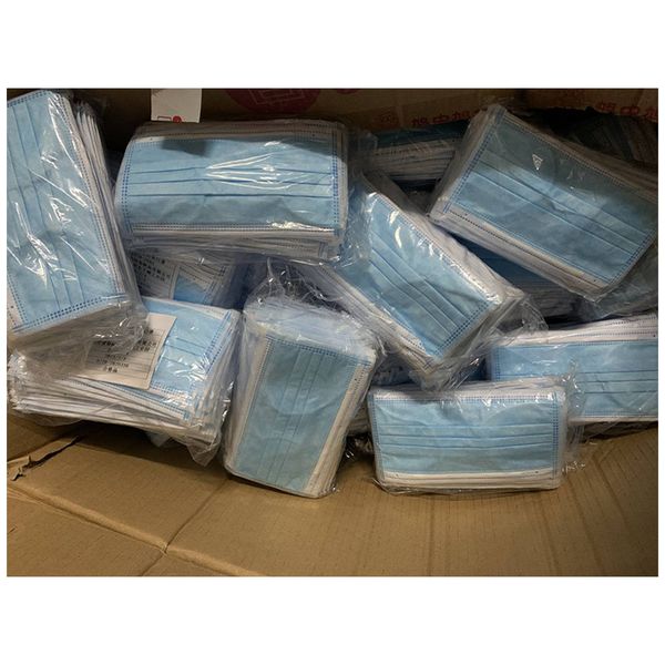 new arrival disposable face mask 3 layer ear-loop dust mouth masks cover 3-ply non-woven disposable dust mask soft breathable outdoor party
new arrival disposable face mask 3 layer ear-loop dust mouth masks cover 3-ply non-woven disposable dust mask soft breathable outdoor party