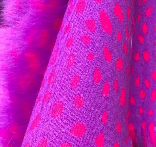 180cm faux fox pineapple long hair animal plush wool fabric for christmas coat textiles handmade patch jacquard thick sequin fabric a342, Black;white
180cm faux fox pineapple long hair animal plush wool fabric for christmas coat textiles handmade patch jacquard thick sequin fabric a342, Black;white