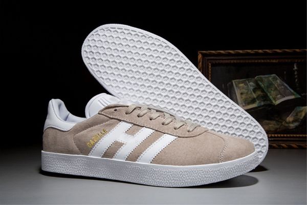 2019 men women casual shoes gazelle black grey red blue lightweight walking racers shoes 36-45
2019 men women casual shoes gazelle black grey red blue lightweight walking racers shoes 36-45