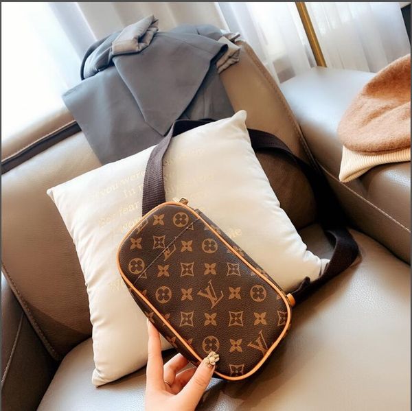style breast bag.made of 20 new materials, this handbag has a super soft leather touch and is a timeless classic.the elegant, lo
style breast bag.made of 20 new materials, this handbag has a super soft leather touch and is a timeless classic.the elegant, lo