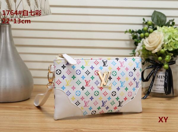 2019 new woman fashion v letters designer handbags luxury quality lady shoulder crossbody bags messenger bag #362, Red;black
2019 new woman fashion v letters designer handbags luxury quality lady shoulder crossbody bags messenger bag #362, Red;black
