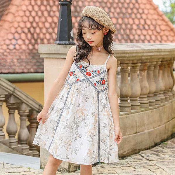 retail 6294 bohemia print embroidery princess baby big girl dress 2020 new summer party kid dress for girl children clothes, Red;yellow
retail 6294 bohemia print embroidery princess baby big girl dress 2020 new summer party kid dress for girl children clothes, Red;yellow