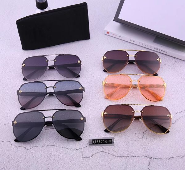 frameless men's and women's universal sunglasses can be matched with couple's pure plate mirror leg 0924, White;black
frameless men's and women's universal sunglasses can be matched with couple's pure plate mirror leg 0924, White;black