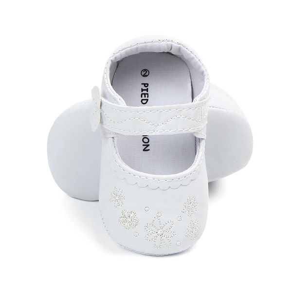 white lovely newborn baby girl kids prewalker soft soled anti-slip shoes princess crib mary jane baby flower embroidery shoes
white lovely newborn baby girl kids prewalker soft soled anti-slip shoes princess crib mary jane baby flower embroidery shoes
