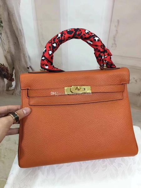 new famous brand totes bags luxury women genuine leather bags fashion lady handbag factory wholesale in stock real image 28.22.10cm
new famous brand totes bags luxury women genuine leather bags fashion lady handbag factory wholesale in stock real image 28.22.10cm
