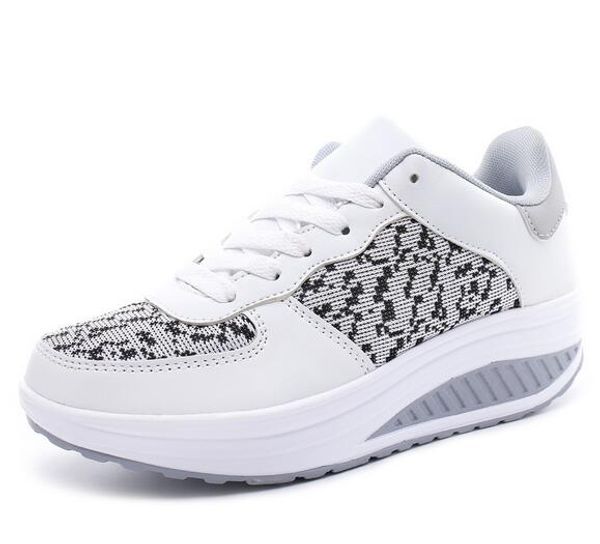 new openwork rocking shoes female increase thick platform casual travel shoes breathable women's shoes 35-42 m1, Black;yellow
new openwork rocking shoes female increase thick platform casual travel shoes breathable women's shoes 35-42 m1, Black;yellow