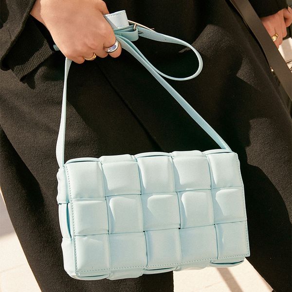 women crossbody bag weave flap bags for men 2020 good quality fashion pu leather shoulder messenger bag female handbag
women crossbody bag weave flap bags for men 2020 good quality fashion pu leather shoulder messenger bag female handbag