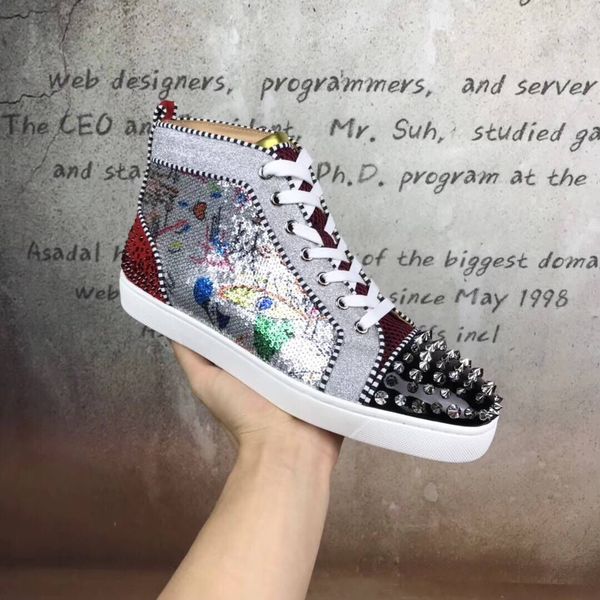 new designer red bottom sneakers men women high luxurious spikes + rhinestones + graffiti casual flats shoes with box, Black
new designer red bottom sneakers men women high luxurious spikes + rhinestones + graffiti casual flats shoes with box, Black