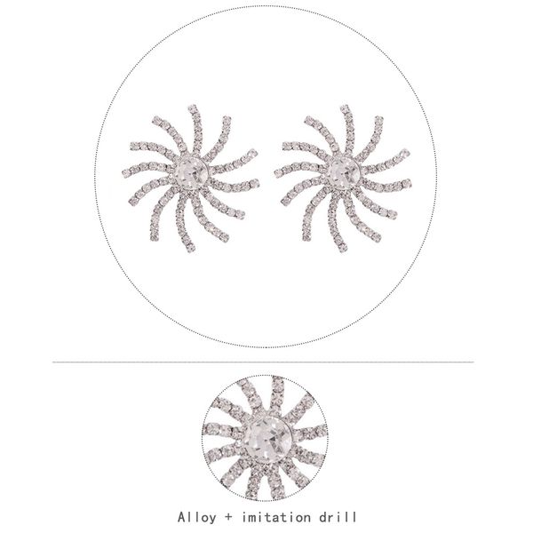wholesale- popular fashion designer exaggerated diamond zircon rhinestone crystal sunflower stud earrings for women girls, Golden;silver
wholesale- popular fashion designer exaggerated diamond zircon rhinestone crystal sunflower stud earrings for women girls, Golden;silver