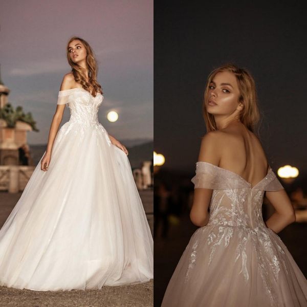 2020 bohemian свадебные платья с плеча аппликация блестки сборки backless длина пола кружева свадебные платья сшитое свадебные платья, White
2020 bohemian свадебные платья с плеча аппликация блестки сборки backless длина пола кружева свадебные платья сшитое свадебные платья, White