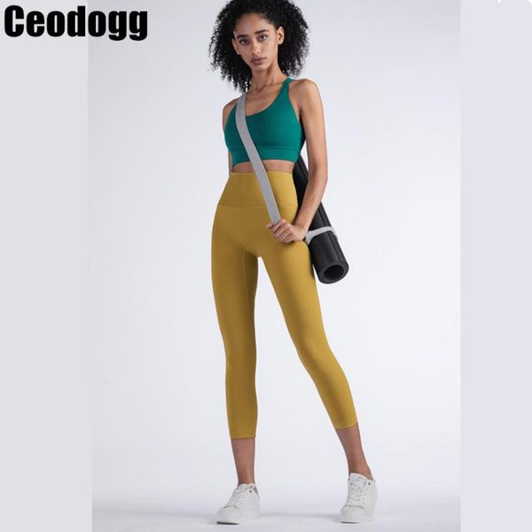 plain athletic fitness yoga pants women soft nylon gym yoga sport solid cropped trousers women breathable sportwear, White;red
plain athletic fitness yoga pants women soft nylon gym yoga sport solid cropped trousers women breathable sportwear, White;red