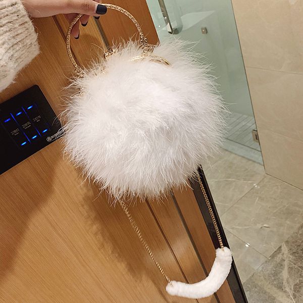 winter real fur feathers gold handle solid color balls cute women handbags and purses party messenger shoudler bag
winter real fur feathers gold handle solid color balls cute women handbags and purses party messenger shoudler bag