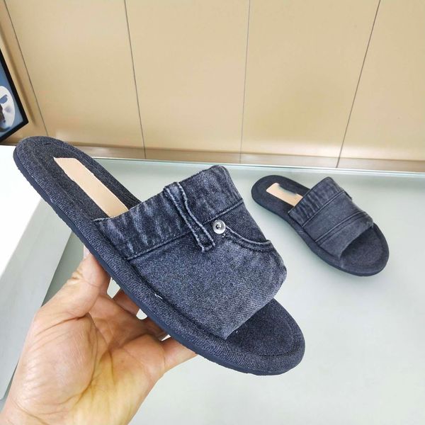 2020 new brand men and women casual sandals wear high-black red red elastic fabric stars zapatillas
2020 new brand men and women casual sandals wear high-black red red elastic fabric stars zapatillas