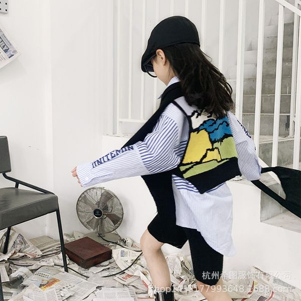2020 spring new girls' vest, korean oil painting scarf, shawl, foreign style leisure coat, Blue
2020 spring new girls' vest, korean oil painting scarf, shawl, foreign style leisure coat, Blue
