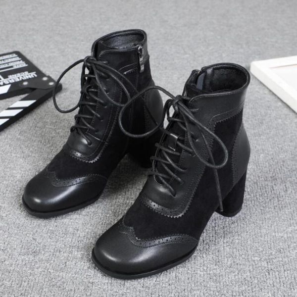 british hollow out brogues ankle boots women square toe lace up ankle botas mujer big head patchwork suede winter booties ns102, Black
british hollow out brogues ankle boots women square toe lace up ankle botas mujer big head patchwork suede winter booties ns102, Black