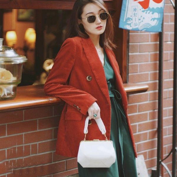 vintage corduroy small suit jacket 2019 spring autumn casual retro double breasted blazer wine red, White;black
vintage corduroy small suit jacket 2019 spring autumn casual retro double breasted blazer wine red, White;black