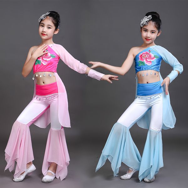 chinese classical yangko dance costumes for children folk elegant fan umbrella dance suit modern stage performance, Black;red
chinese classical yangko dance costumes for children folk elegant fan umbrella dance suit modern stage performance, Black;red