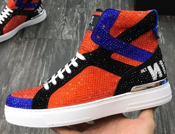 brand men cow leather high skateboard shoes sport trainers fashion sneakers ankle martin boots street casual skull rhinestone shoe,38-45, Black
brand men cow leather high skateboard shoes sport trainers fashion sneakers ankle martin boots street casual skull rhinestone shoe,38-45, Black