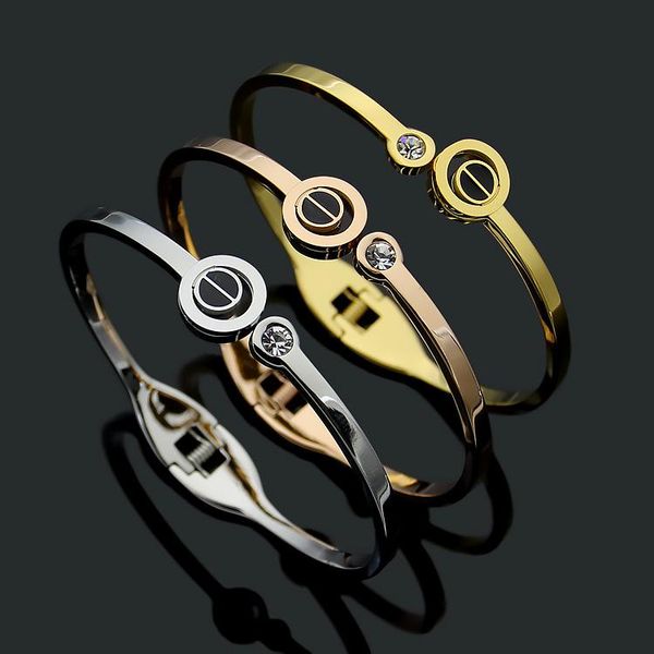 2020 designer wholesale trend black nail single diamond bracelet lady ring black nail single diamond rose gold bracelet
2020 designer wholesale trend black nail single diamond bracelet lady ring black nail single diamond rose gold bracelet