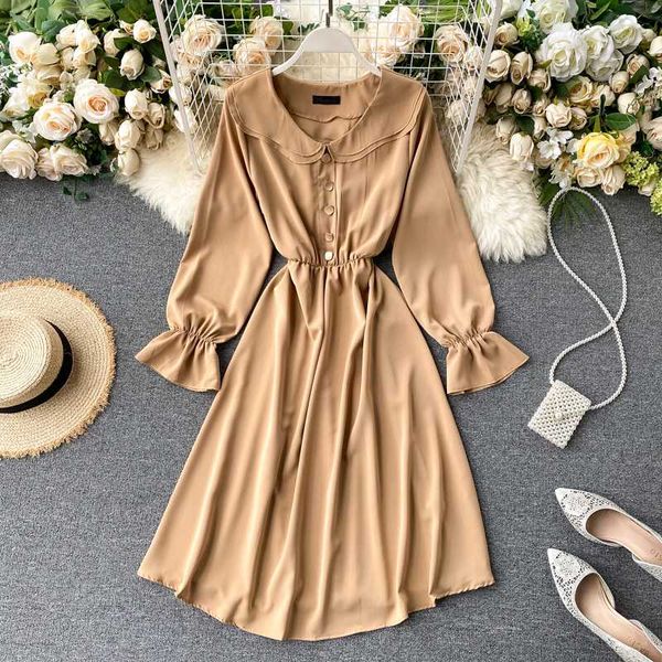 ly varey lin 2020 new spring summer women long sleeve dresses sweet peter pan collar single breaste slim vintage midi dress, Black;gray
ly varey lin 2020 new spring summer women long sleeve dresses sweet peter pan collar single breaste slim vintage midi dress, Black;gray