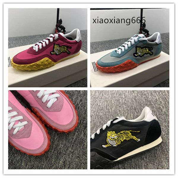 the celebrity tiger head series casual running shoes are nostalgic design. the upper is made of calfskin and imported waterproof cloth.seve3, Black
the celebrity tiger head series casual running shoes are nostalgic design. the upper is made of calfskin and imported waterproof cloth.seve3, Black