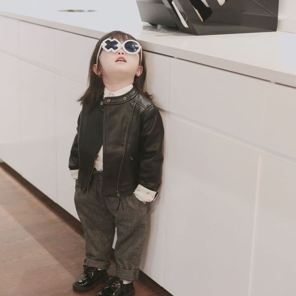 kids brand jacket boys and girls designer clothes stand collar small leather hiphop style long sleeve coat new fashion style new arrival, Blue;gray
kids brand jacket boys and girls designer clothes stand collar small leather hiphop style long sleeve coat new fashion style new arrival, Blue;gray