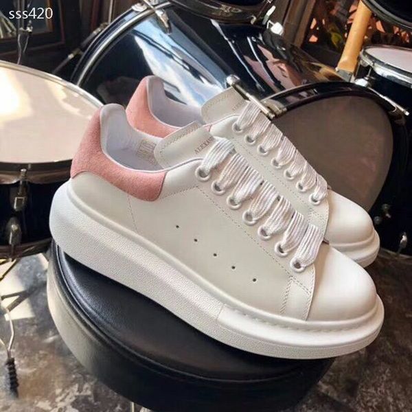 selling 2020 color matching shoes for men fashion luxury leather sneakers red black thick-soled height increasing casual shoe size 6-10
selling 2020 color matching shoes for men fashion luxury leather sneakers red black thick-soled height increasing casual shoe size 6-10