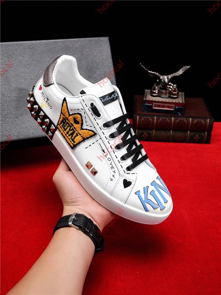 2020 hococal new fashion doodle mens 18 designer shoes portofino sneakers in printed platform sneaker white shoes casual men's skate sh, Black;red
2020 hococal new fashion doodle mens 18 designer shoes portofino sneakers in printed platform sneaker white shoes casual men's skate sh, Black;red