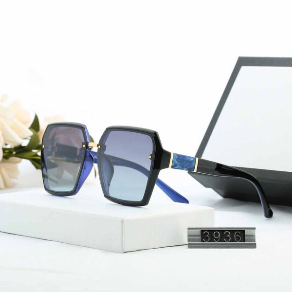 2020 polorized glasses designer sunglasses luxury sunglasses brand for mens womens adumbral glasses 5 colors with box.3936, White;black
2020 polorized glasses designer sunglasses luxury sunglasses brand for mens womens adumbral glasses 5 colors with box.3936, White;black