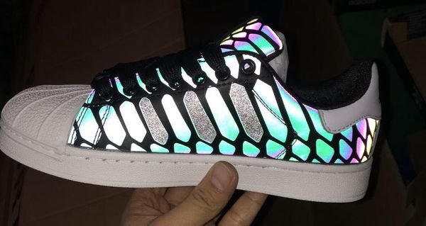 Хамелеон мужская и женская обувь ZX FLUX XENO новые светоотражающие черные туфли в дух
Хамелеон мужская и женская обувь ZX FLUX XENO новые светоотражающие черные туфли в дух