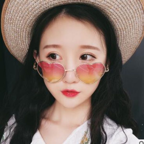 classic retro metal love sunglasses fashion peach ocean sunglasses fashion sunglasses 014, White;black
classic retro metal love sunglasses fashion peach ocean sunglasses fashion sunglasses 014, White;black