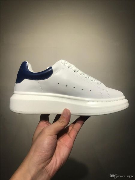 With Box Chaussures Fashion Luxury Designer White Black Shoe Dress De Luxe Sneakers Heightening Men Women Casual Shoes 
With Box Chaussures Fashion Luxury Designer White Black Shoe Dress De Luxe Sneakers Heightening Men Women Casual Shoes